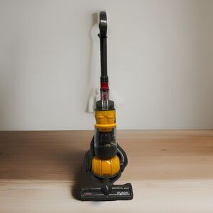 Dyson Toy Vacuum Cleaner Ball Casdon Kids Children Pretend Interactive Works 24"